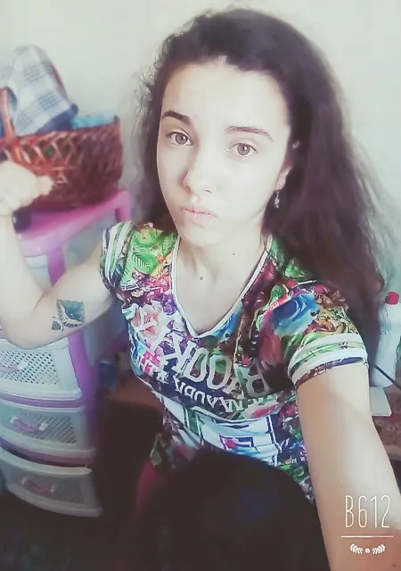 Олечка з Одеси, мені 28 років, познайомлюсь для вірт