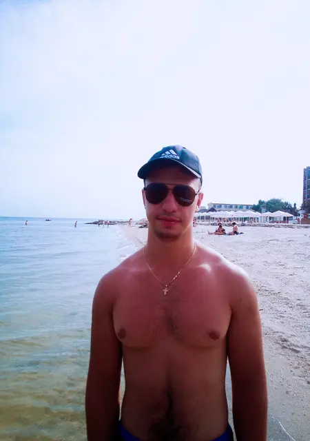 Я Vitaliy, 29 років, знайомлюсь без зобов'язань у Нікополі