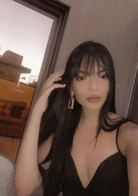 Я Lithe, 25, из Стамбула, ищу знакомство для постоянных отношений