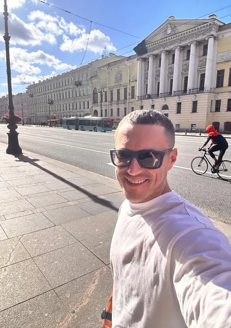 Soy Bogdan, 42 años de Madrid, busco conocer gente para viaje