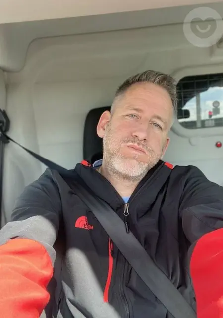 Я Alex Willer, 20, из Афин, ищу знакомство для постоянных отношений