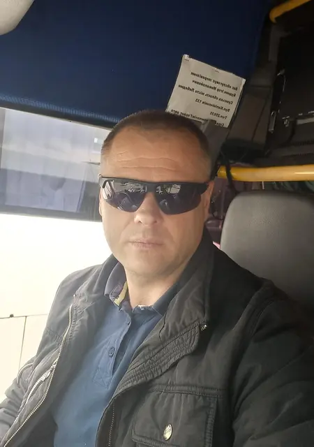 Я Владимир, 46 років з Сум, шукаю знайомство для приємного проведення часу