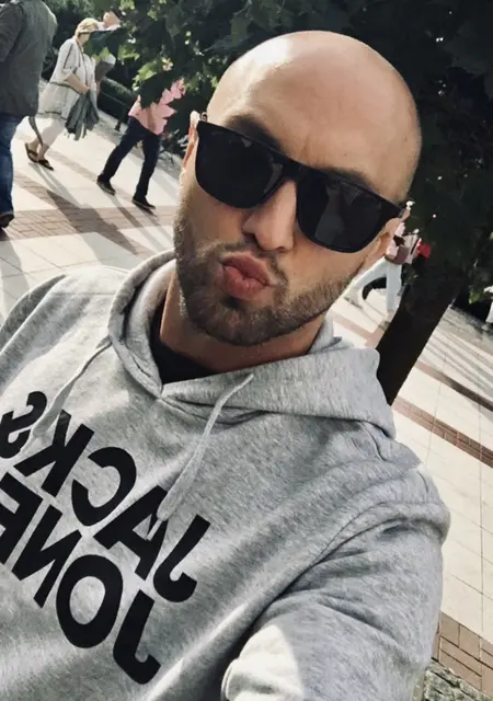 Я Adi, 37, из Майнерцхагена, ищу знакомство для совместных путешествий