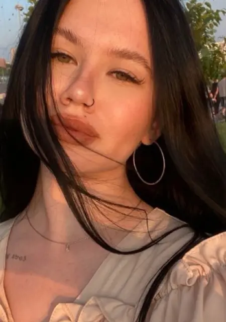 Cona из Амстердама, мне 22, познакомлюсь для вирта