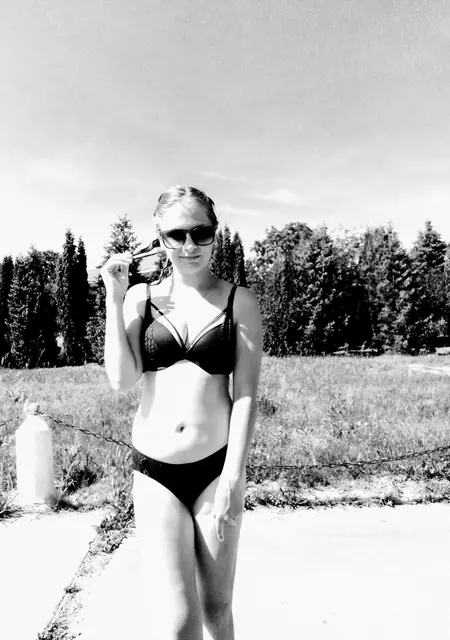 Я Eliss, 28 років з Рівне, шукаю знайомство для приємне проведення часу