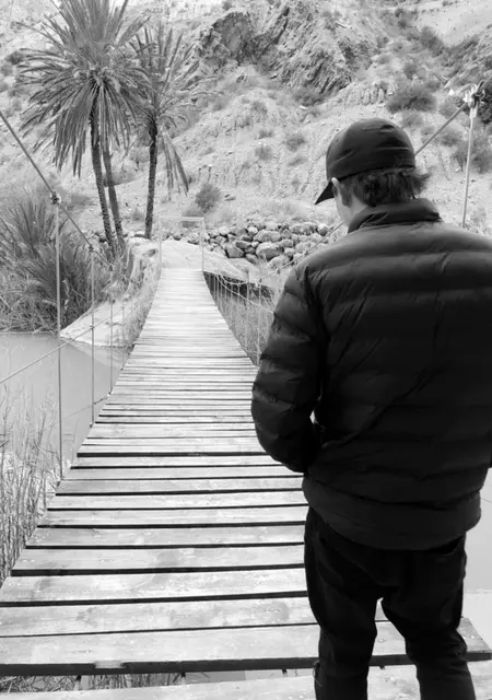 Soy Pablo, 25 años de Murcia, busco conocer gente para chatear