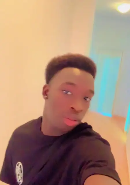 Soy Moussa, 25 años, conociéndome para pasatiempo agradable en Las Palmas de Gran Canaria