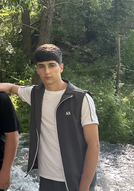 Ruben из Еревана, ищу на сайте открытые отношения