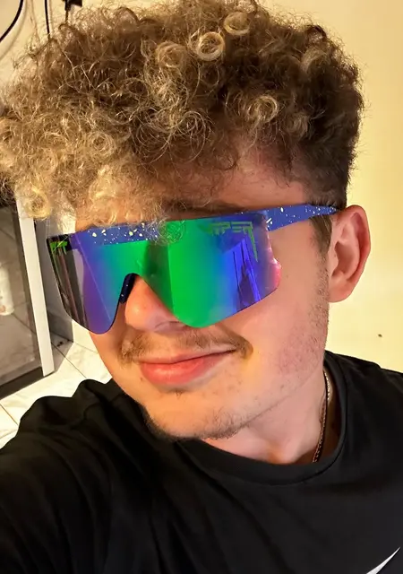 Я Samuel, 18, из Хальтерне, ищу знакомство для вирта