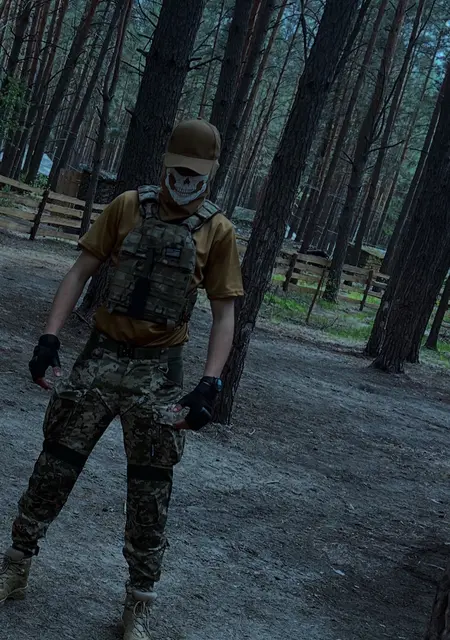 Я Василь, 20 років, знайомлюсь без зобов'язань у Дружківка