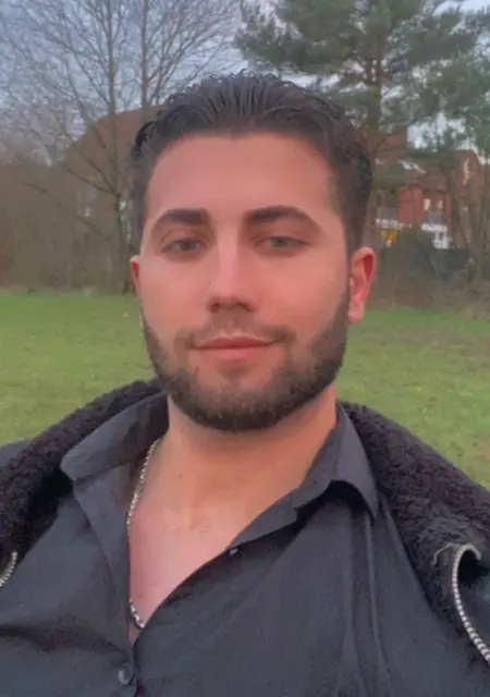 Я Bassam, 40, знакомлюсь для открытые отношения в Ганновере