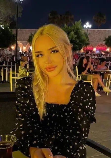 Я Милана, 22, знакомлюсь для приятного времяпровождения в Ереване