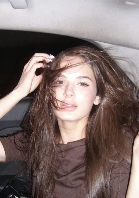 Я Mila, 18, знакомлюсь для открытые отношения в Франкфурте-на-майне