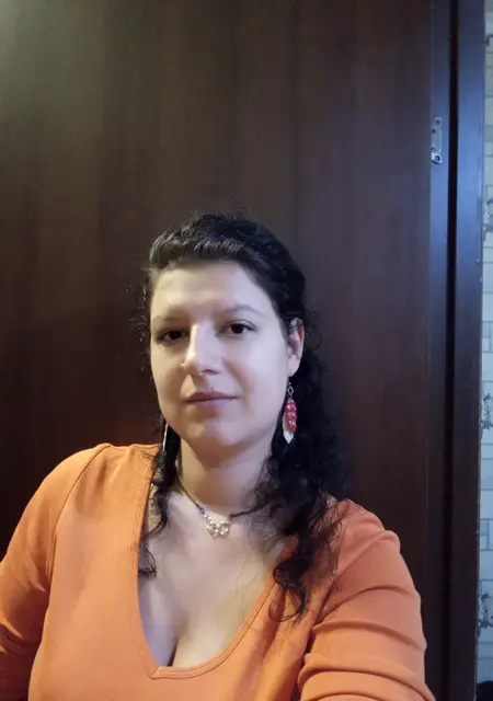 Я Яна, 32 років з Дніпра, шукаю знайомство для приємного проведення часу