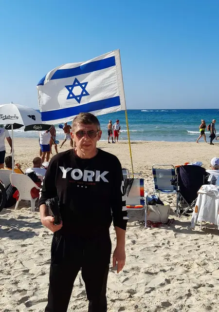 Я Александр, 55 років, знайомлюсь для приємного проведення часу у Харкові