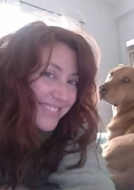 Инга из Афин, ищу на сайте постоянные отношения