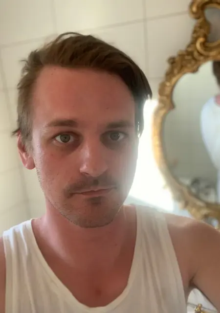 Tobias из Гётеборга, мне 33, познакомлюсь на одну ночь