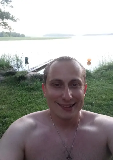 Я Паша, 27, из Браслава, ищу знакомства на одну ночь