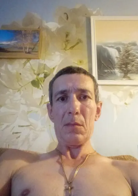 Я Виталий, 52, из Минска, ищу знакомства без обязательств