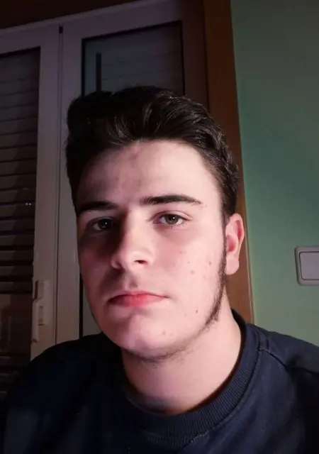 Я Gabriel, 18, знакомлюсь в Лиссабоне