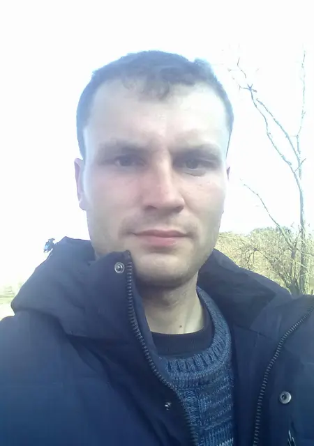Я Виталий, 30, знакомлюсь без обязательств в Глодяны