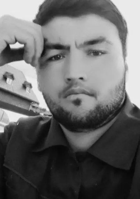 Роман из Праги, ищу на сайте знакомства на одну ночь