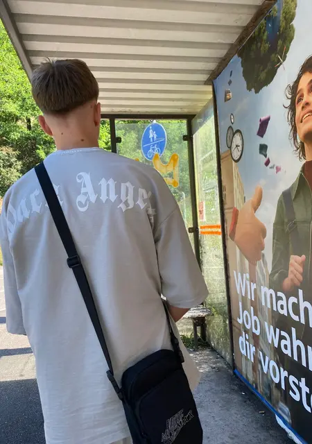 Я Alexander, 19, знакомлюсь для вирта в Нойштадт-ан-дер-Вайнштрасе