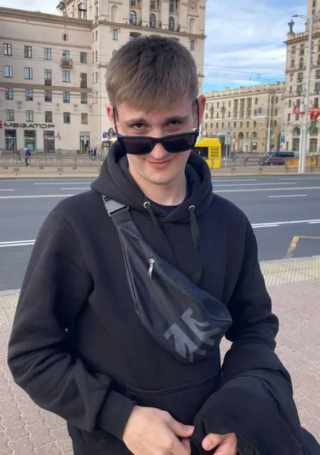Андрей из Вашингтона, мне 24, познакомлюсь на одну ночь